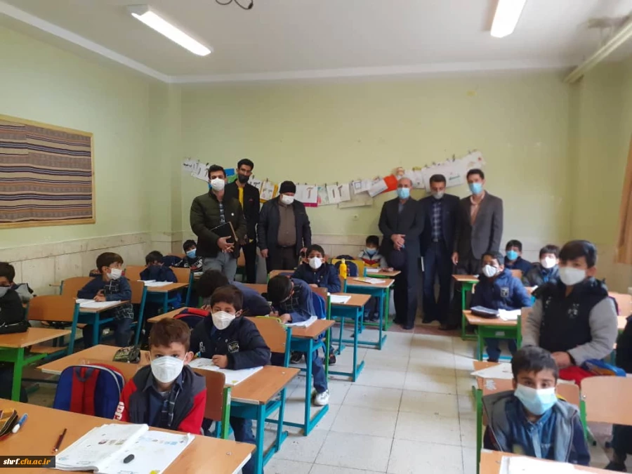 بازدید مسئولان دانشگاه فرهنگیان استان از مدارس کارورزی شهرستان فارسان 2