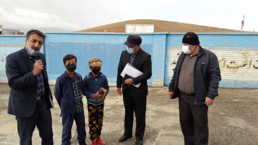 بازدید مسئولان دانشگاه فرهنگیان استان از مدارس کارورزی شهرستان فارسان 4