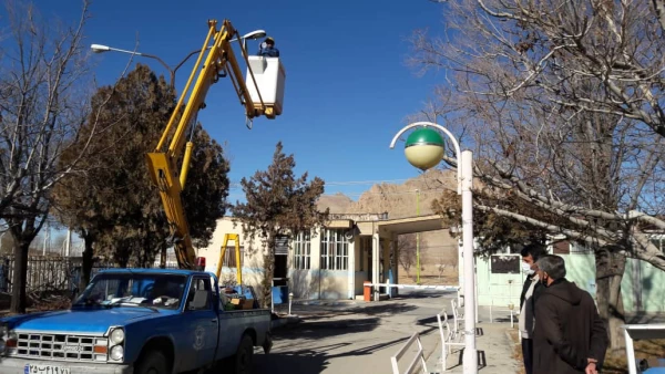 بهسازی روشنایی محوطه مرکز شهید رجایی فرخشهر 2