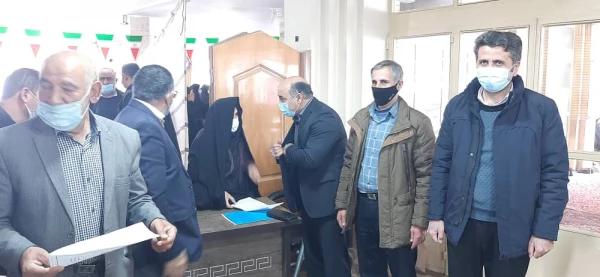 برگزاری میز خدمت نماز جمعه فرخشهر توسط مرکز آموزش عالی شهید رجایی فرخشهر 5